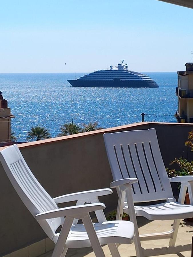 Suite Home Panorama Giardini-Naxos Exterior foto
