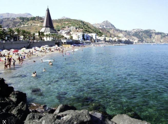 Suite Home Panorama Giardini-Naxos Exterior foto